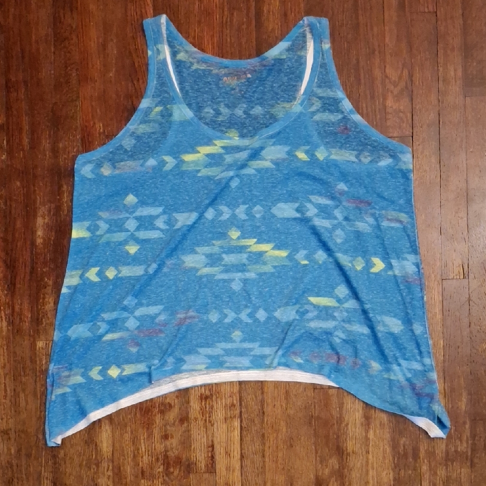 Arizona Blue Aztec Patterned Sharkbite Women's Tank Top